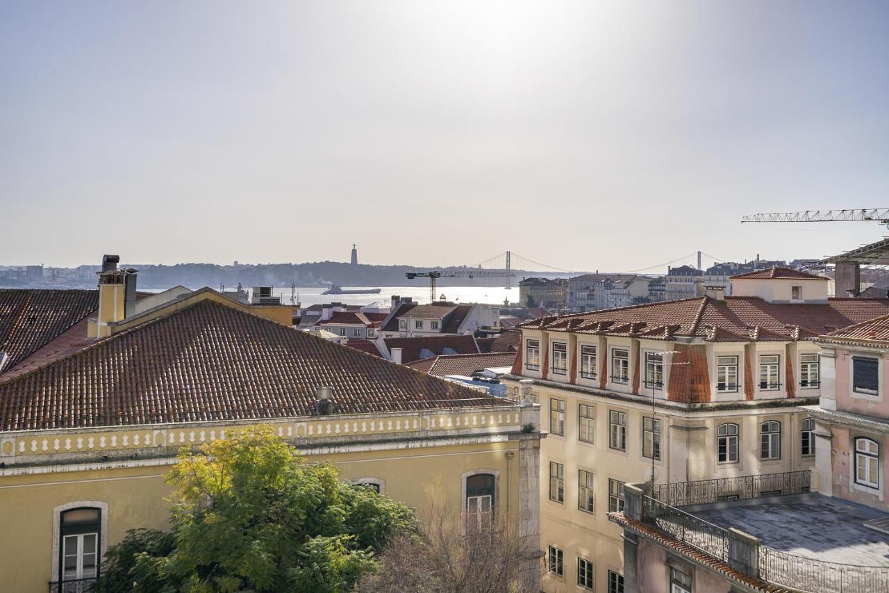 Whome Historic Centre Modern Masterpiece W River Views 리스본 외부 사진